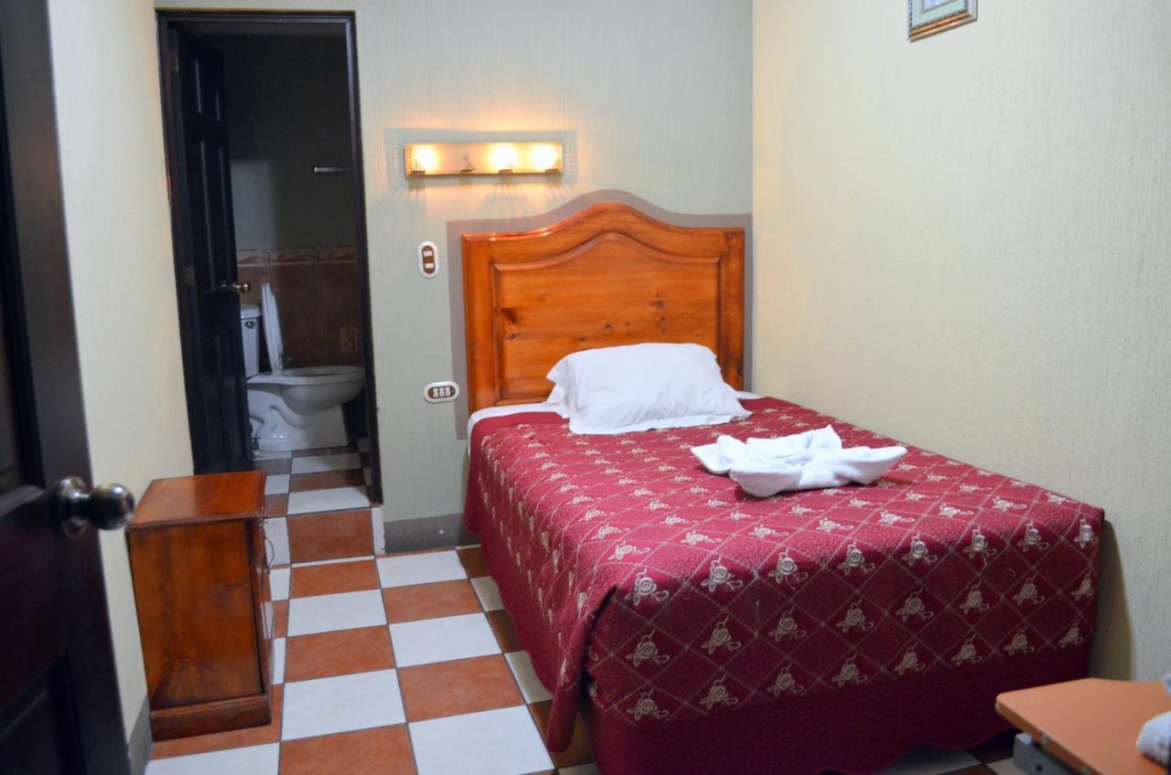 Hotel Y Restaurante Castillo De Los Altos Кесальтенанго Экстерьер фото